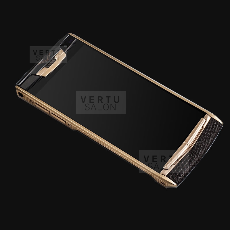 стильный смартфон VERTU в коричнево-золотом оформлении